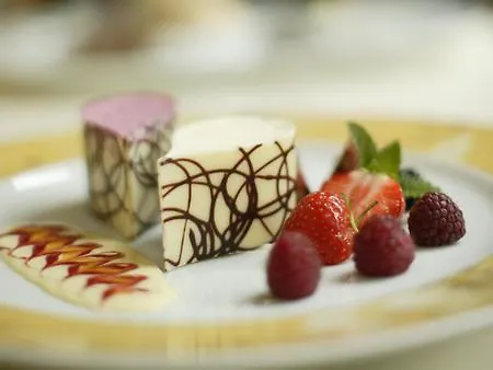 Appel Krug מלון 3*